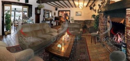 Hotel Aux Massotais Petites Tailles Экстерьер фото